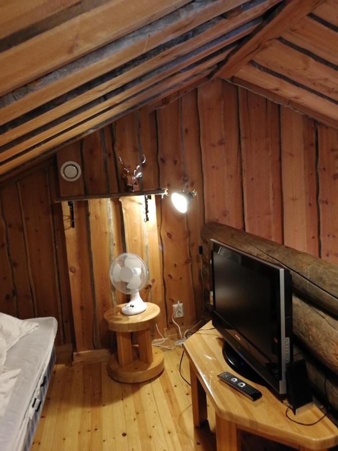 Chill Cave - logwood cottage Ruka Esterno foto